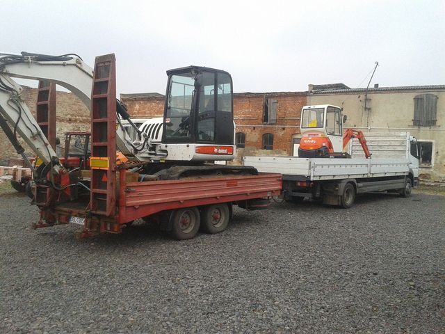 Wynajem koparka minikoparka koparko ładowarka sprzęt budowlany