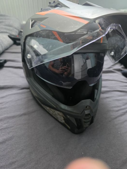 Sprzedam kaski  na motor