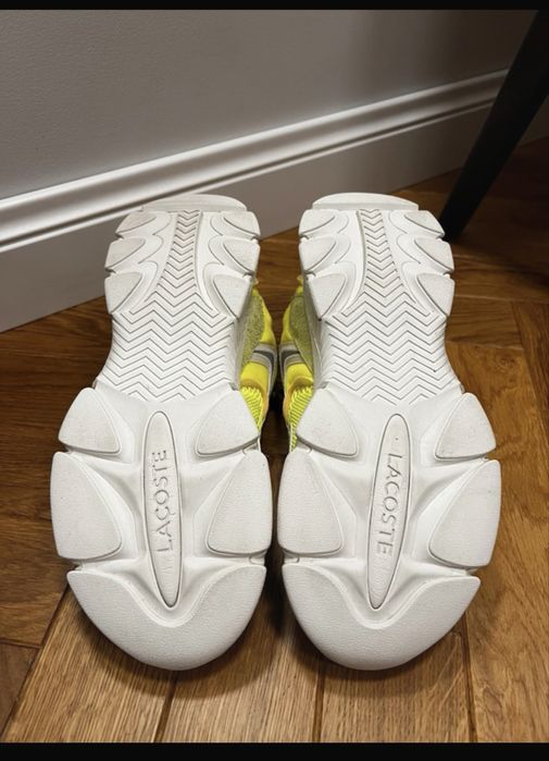 Snekersy Lacoste 38 neo