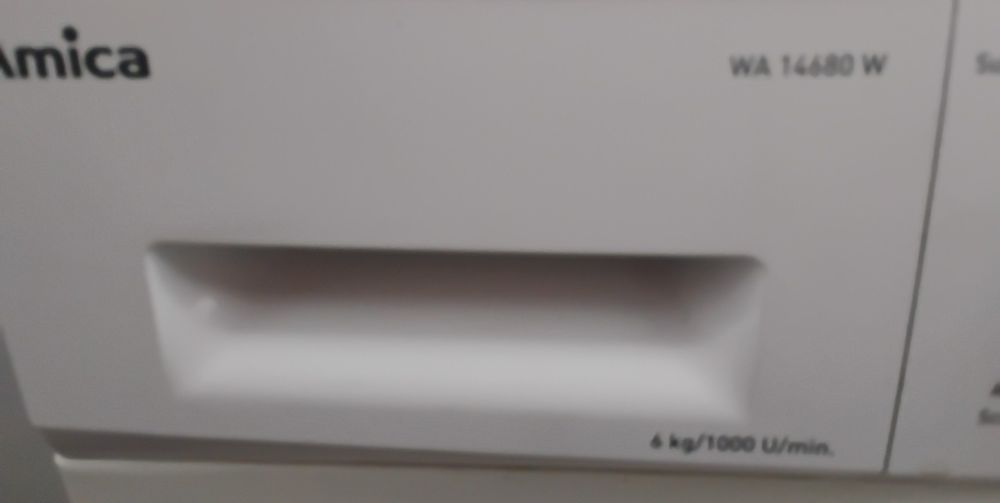 Pralka automatyczna  Amika 6 kg 1000 obr
