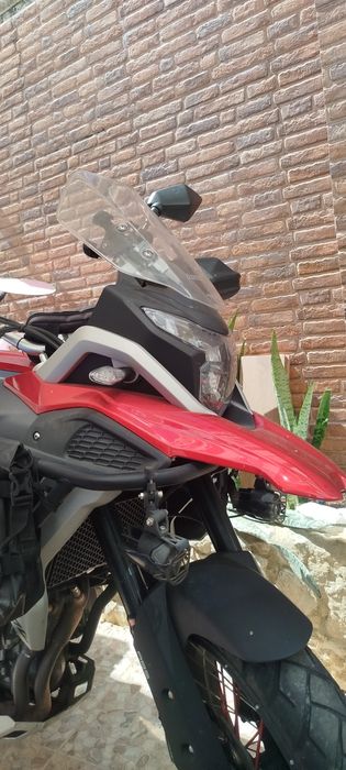 Macbor XR5 vermelha