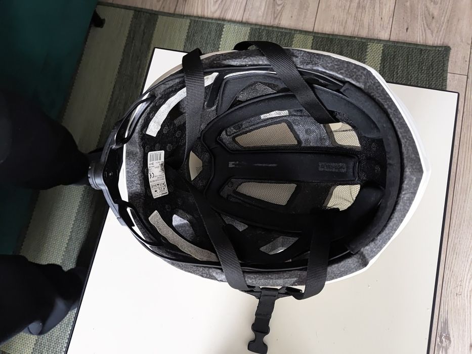 Kask rowerowy szosowy
