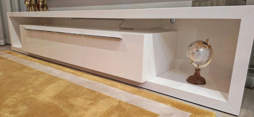 Móvel TV Branco lacado