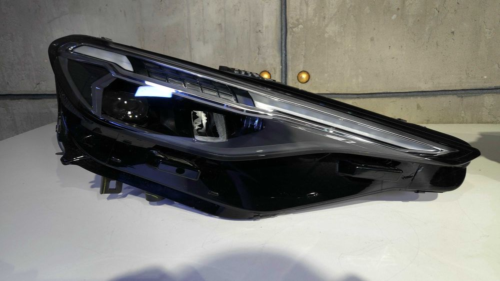 Audi Q5 SQ5 8MA 2025 2026 Matrix LED фари комплект OEM Європа S line facelift 2024 2025 2026
