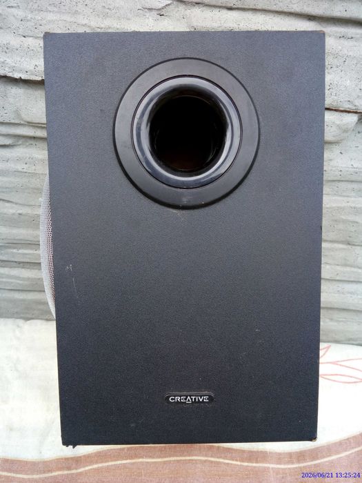 Subwoofer creative głośnik