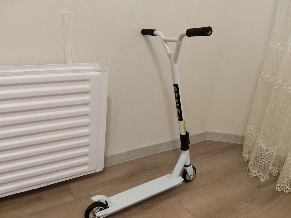 Самокат трюковий