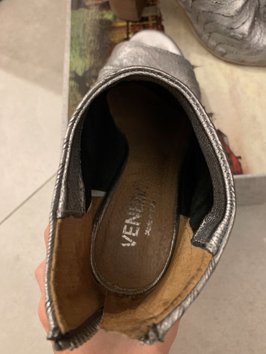 Botki Venezia , r. 36