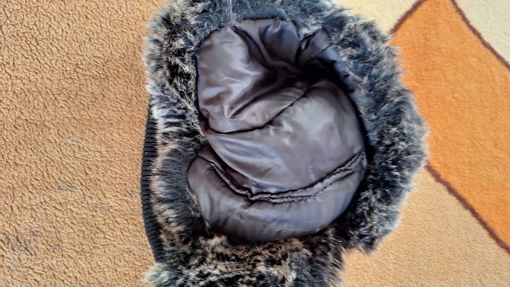 Ciepła czapka uszatka dla chłopaka z napisem Rail Talk