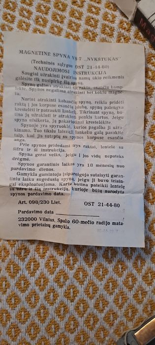 Kłódka na klucz magnetyczny.
