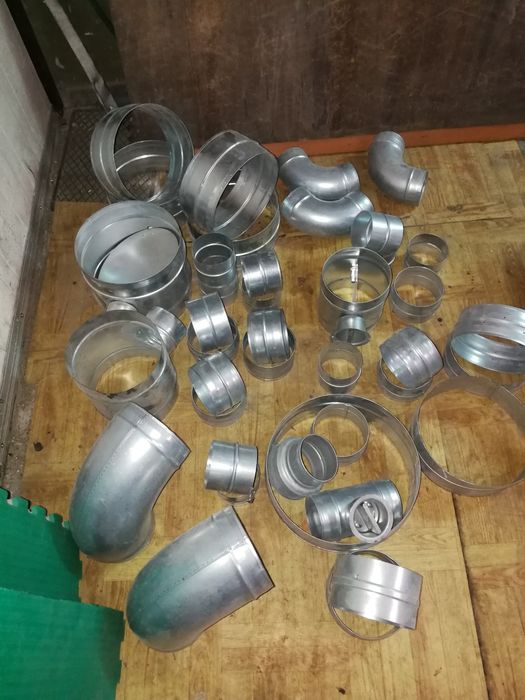 Elementy wentylacji rury złączki