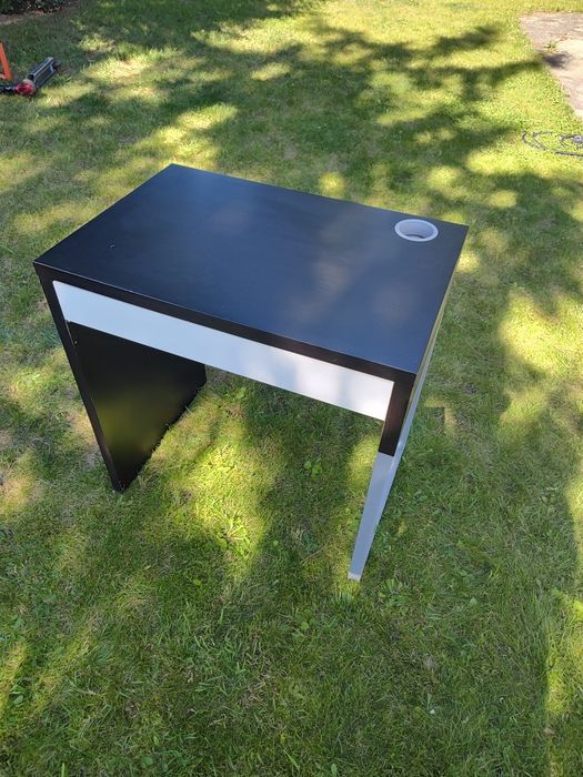 Biurko komputerowe Ikea