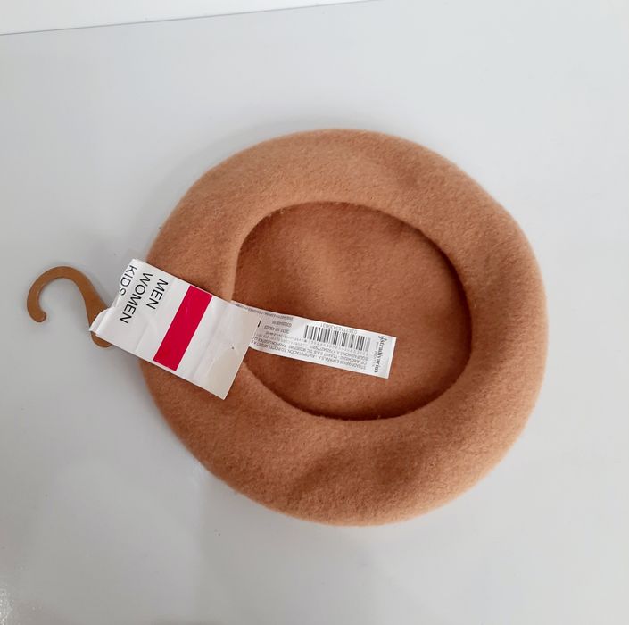 Stradivarius вовняний берет в кольорі camel