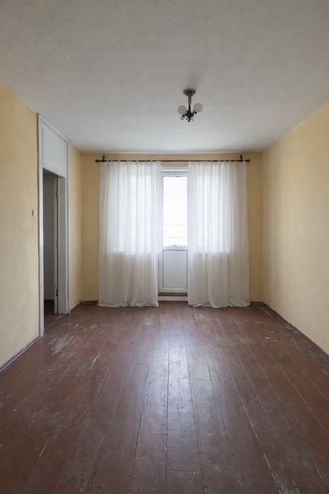 Продаж 2 кім кв в Озерному