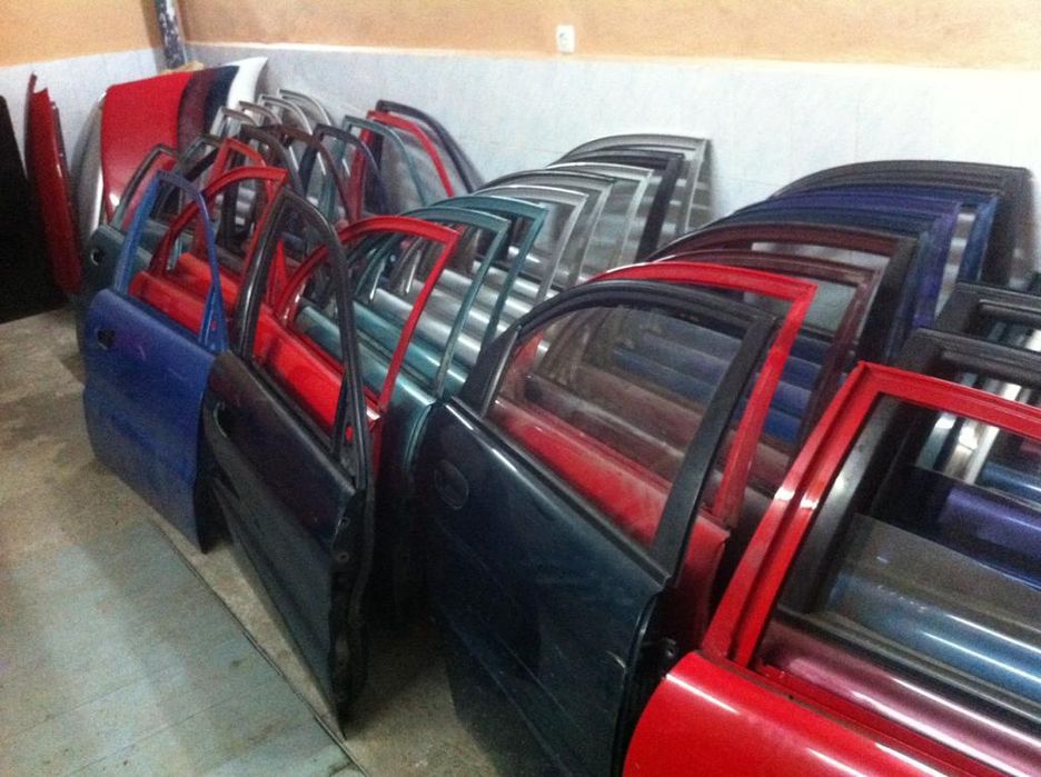 Двері на Ланос Авео Лачетті Разборка lanos Aveo Lacetti Sandero Epica