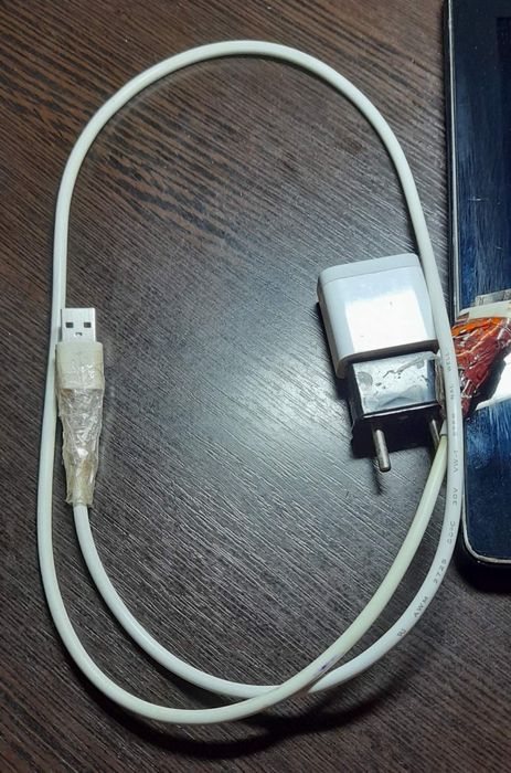 Планшет iPad 16GB Model A1395