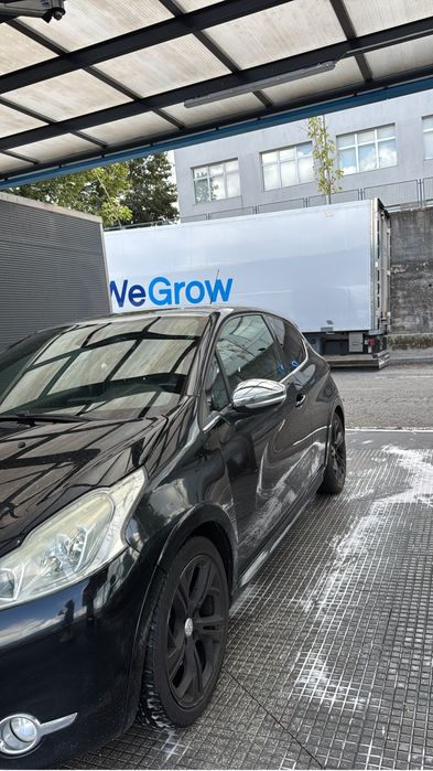 peugeot 208 gti
