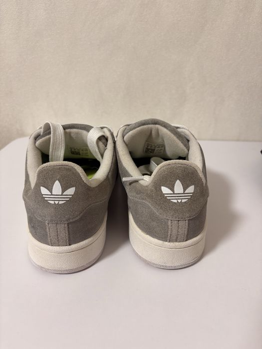 Продам чоловічі сірі кросівки оригінальні  Adidas Campus 41 ,5 р.( 27 см)