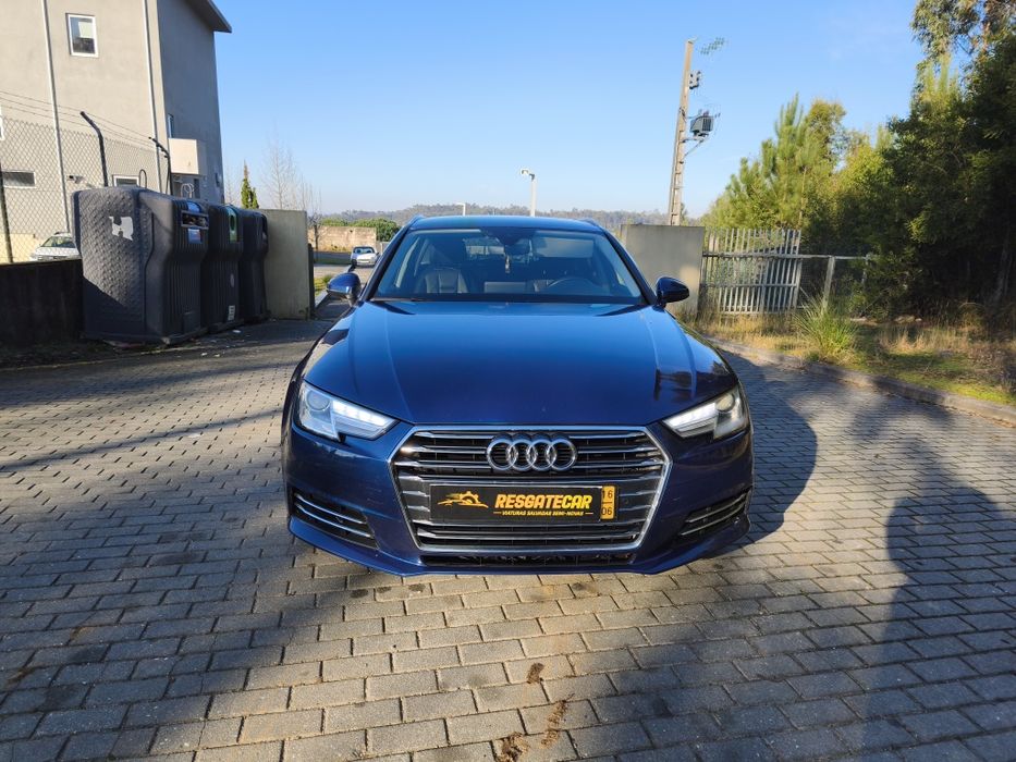 Audi A4 2.0 TDI salvado