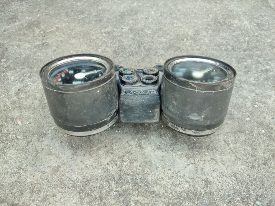 Продам приборную панель на яву 634 638