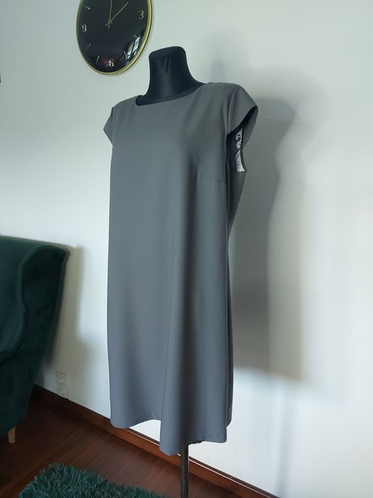 Sukienka Antall Produkt Polski grafitowa elegancka biurowa klasyczna44