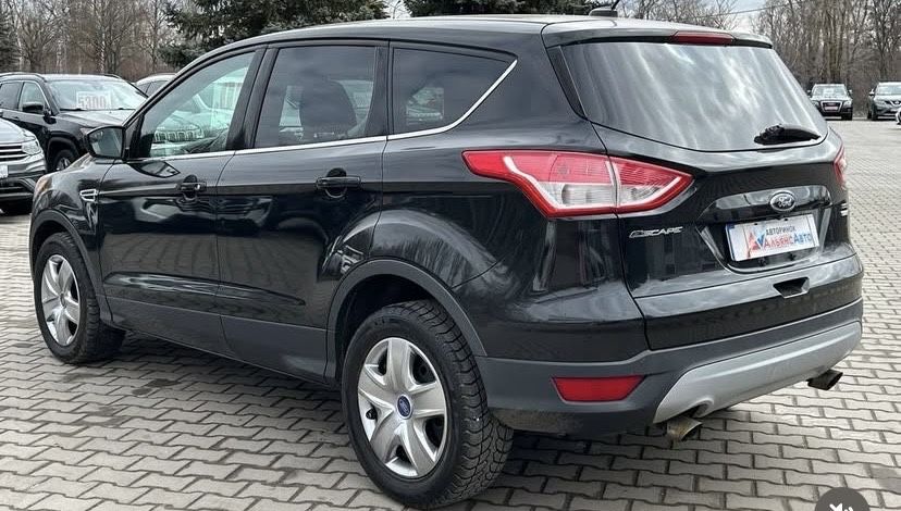 Ford Escape ecoboost 1.6 бензин 2013