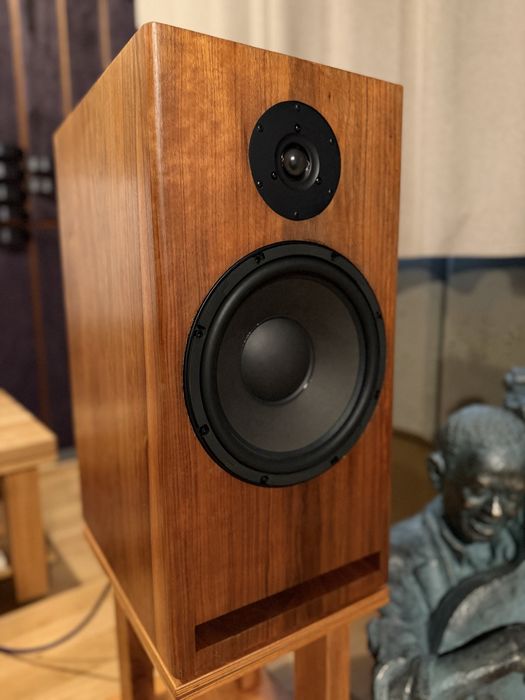 Kolumny podstawkowe 90 dB zamiana