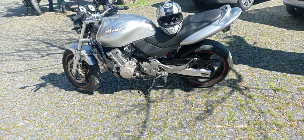 Honda hornet 600