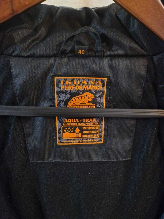 Лыжная курточка и штаны