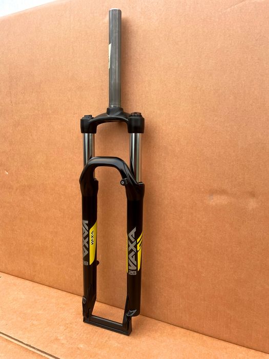 Widelec amortyzowany ZOOM VAXA 525 AMS Hamulec tarczowy Amortyzator QR