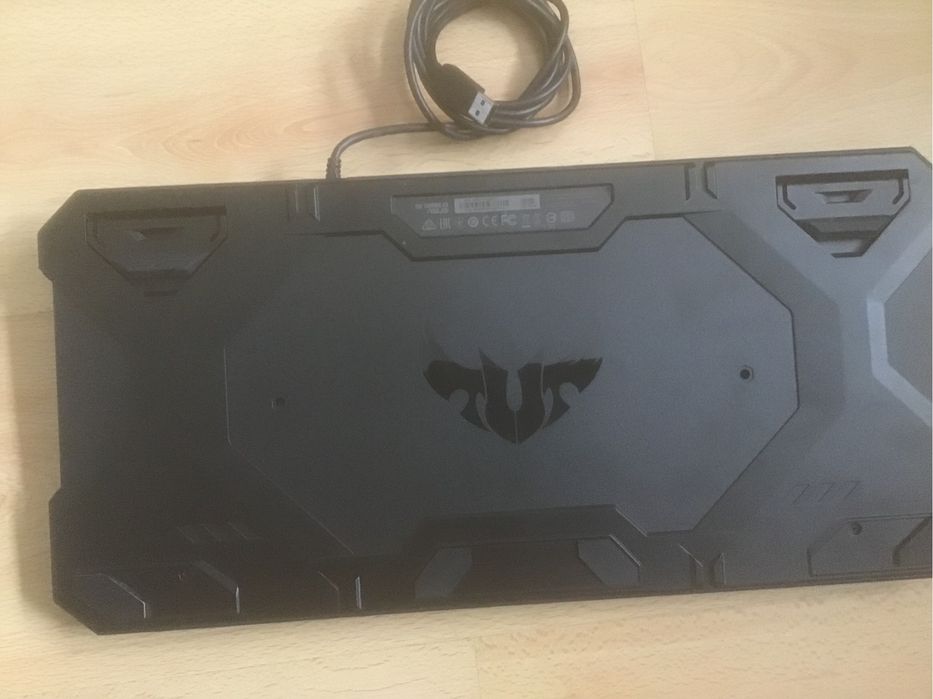 ASUS TUF Gaming Keyboard64741168362753121