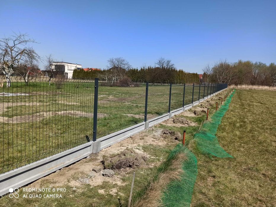 Ogrodzenia betonowe z montażem