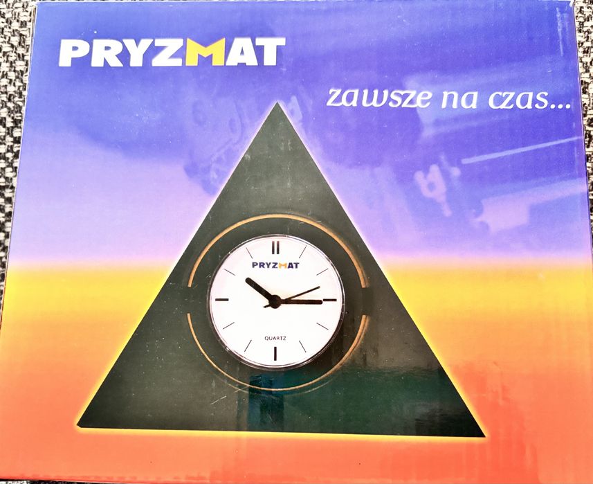 Stojący zegar trójkąt