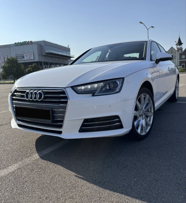 Автомобіль Audi A4