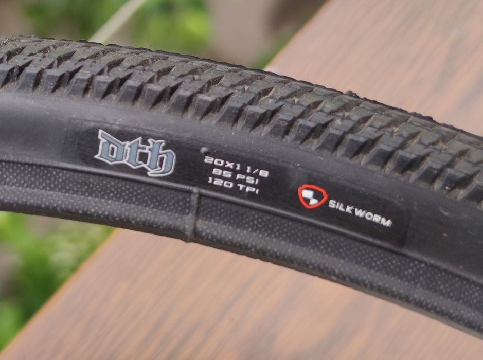 Maxxis DTH 120 TPI шина