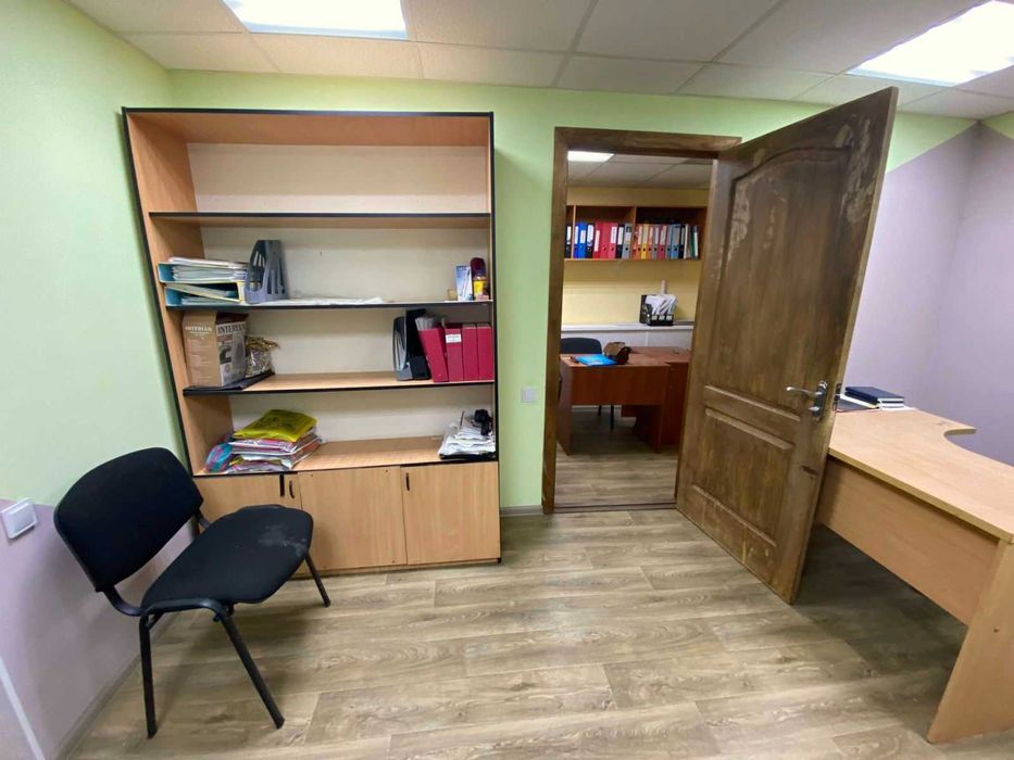 Продам Офісне приміщення вул. В,Морська