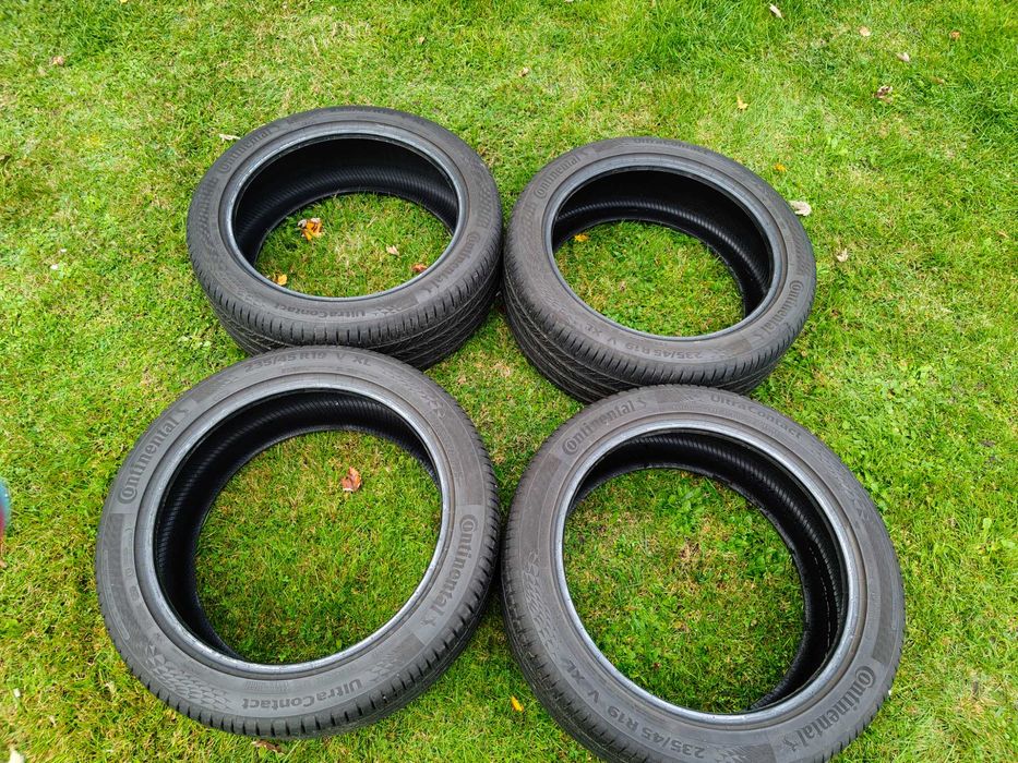 Opony 235/45/19 Continental UltraContact letnie
