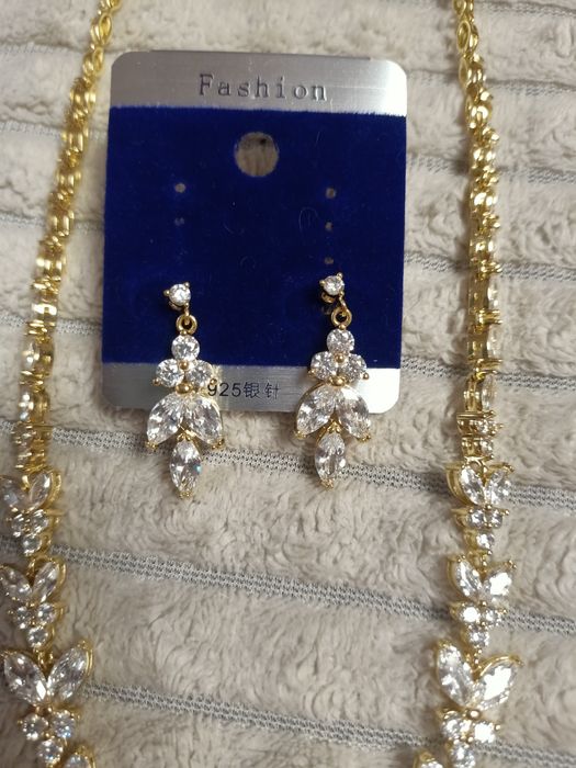 Biżuteria ślubna lub na inne okoliczności