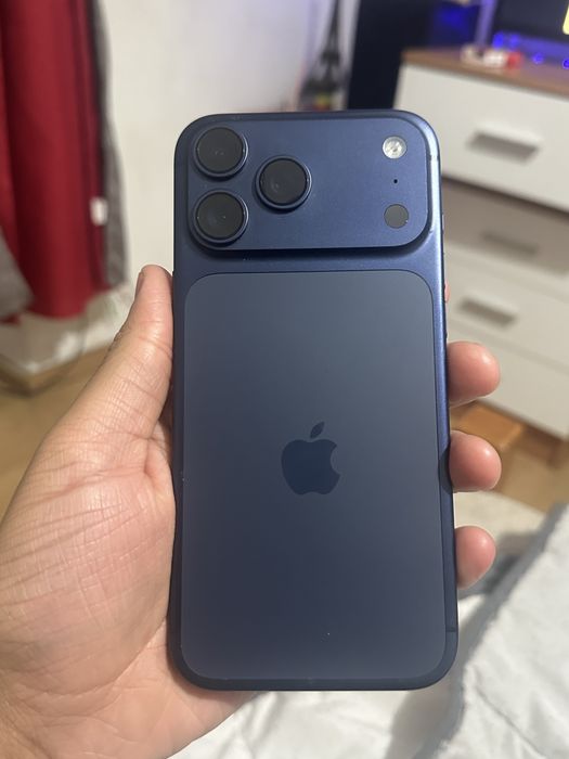 iPhone 17  Pro Max 256gb - Ótimo estado como novo