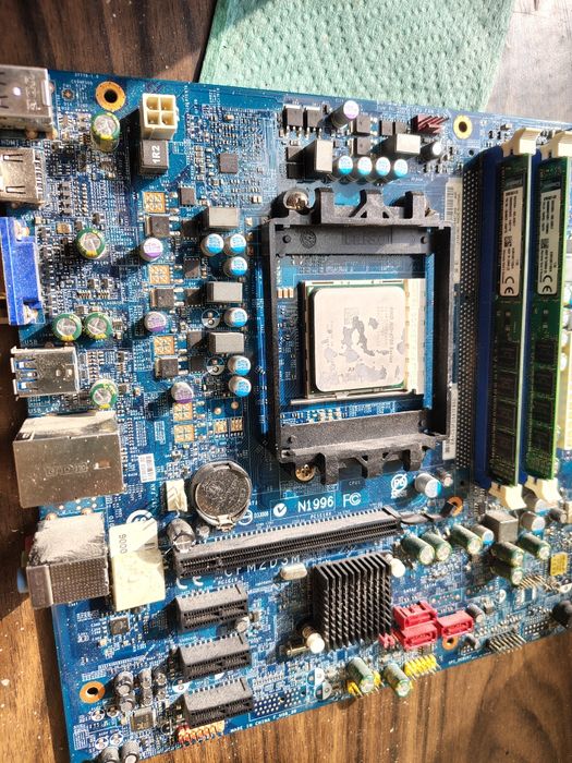 Комплекты Материнская плата + процессор + память AMD FX8320 A10 6700 A8 7600 A6 6400 + Видеокарты