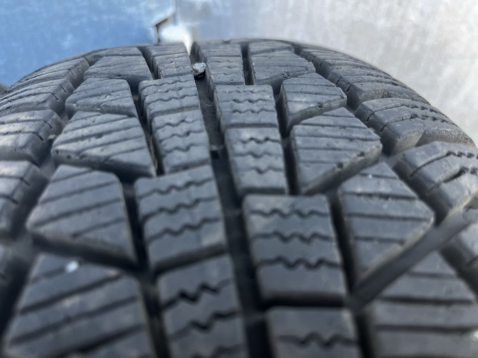 Продам зимові шини Gislaved 195/65 R15