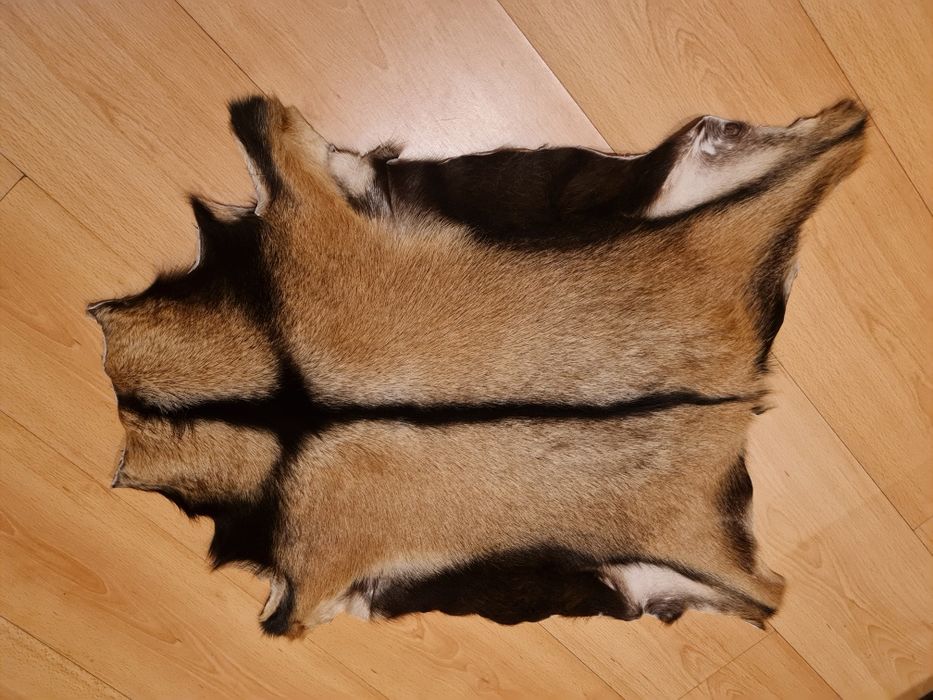 Tapete em pele de cabrito genuína