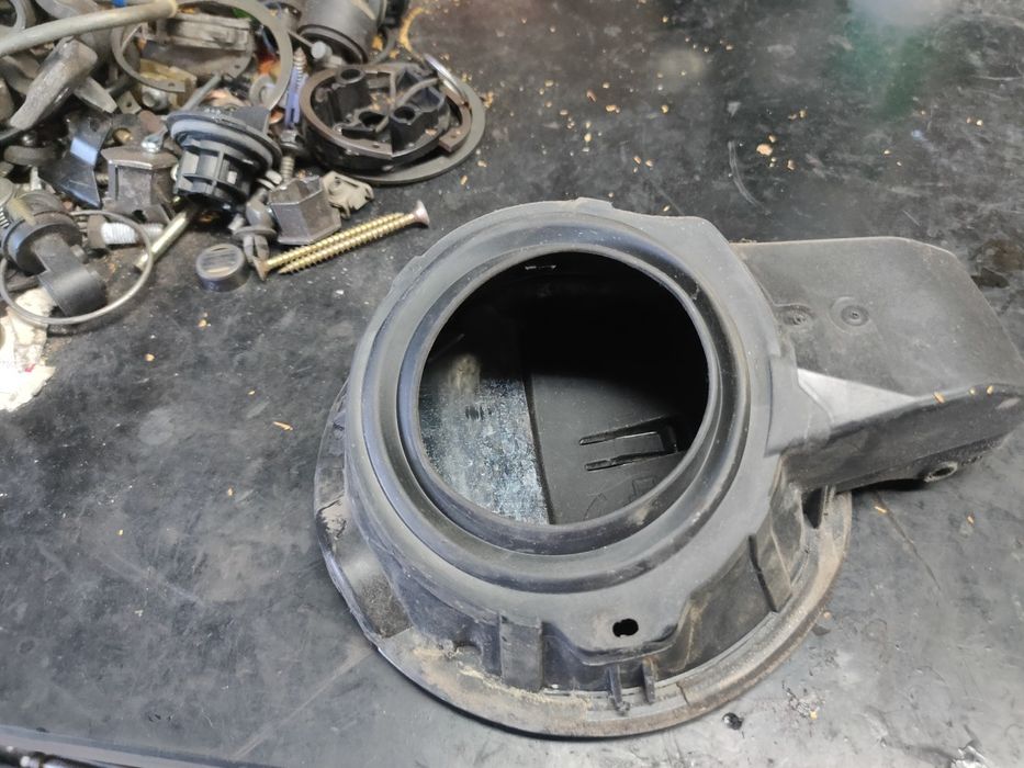 Tampa deposito combustível Peugeot 207