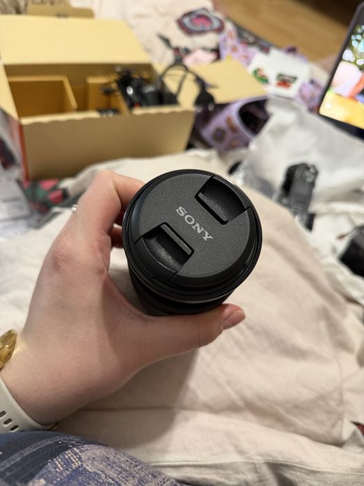 Sony a6400 + 18-135mm