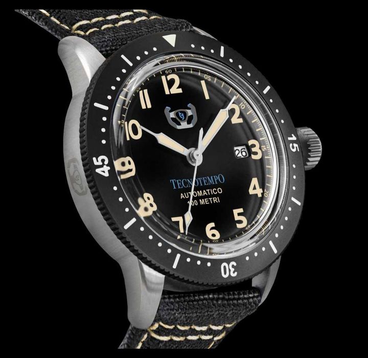 Relógio Tecnotempo Automático novo.