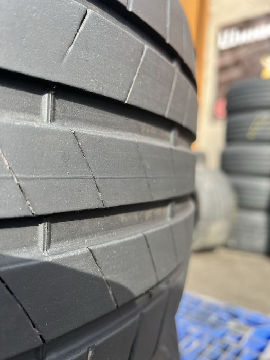 255/35r21 Bridgestone Turanza T005 шини літні пара