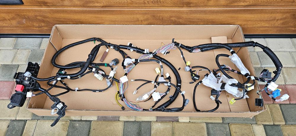 Toyota RAV AIRBAG датчик подушки безпеки оригінал - 89831-28040 - J7