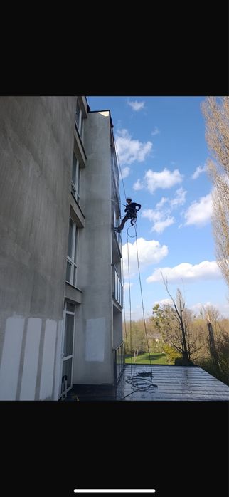 Prace wysokościowe /Wycinka i pielęgnacja drzew