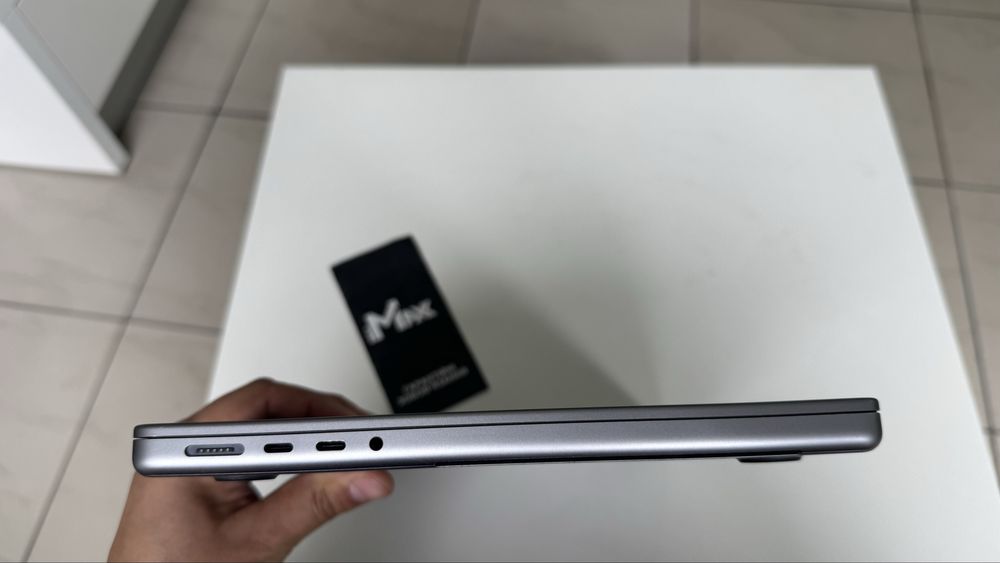 MacBook Pro 14 2021 M1 Pro 16/512Gb Space Gray Повноцінний без блокувань 830€