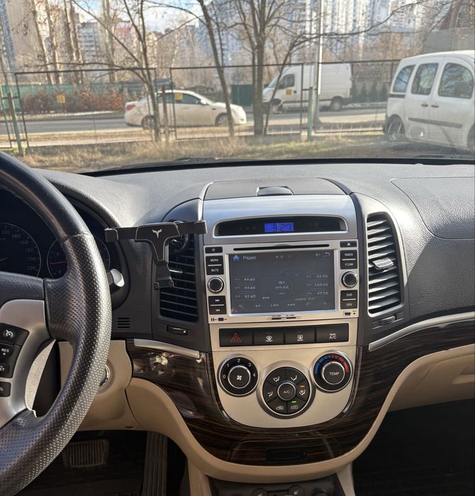 Hyundai Santa FE 2011 VIN KMHSH81BBBU712138 фото оголошення 7 з 20