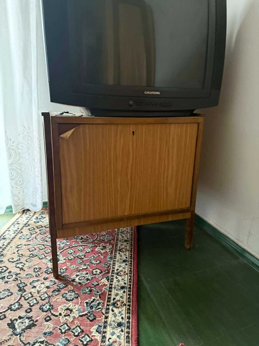 Szafa z PRL wraz z barkiem